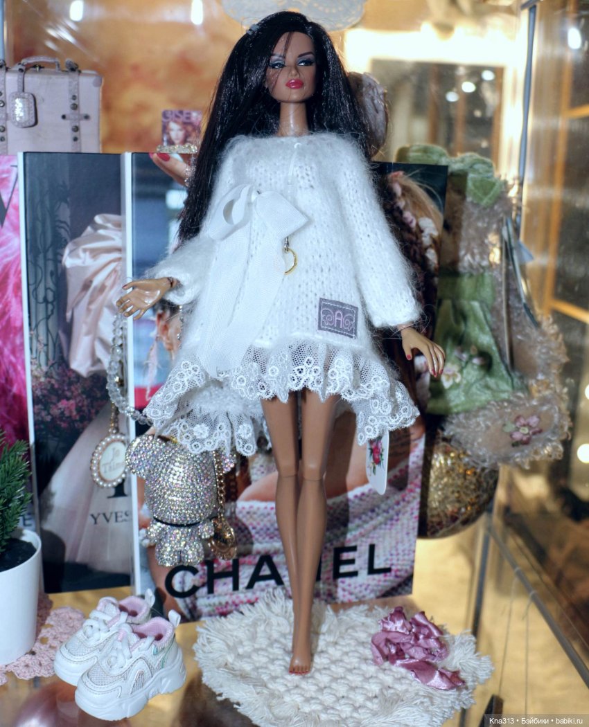 Пушисто-кружевное для взрослых девочек