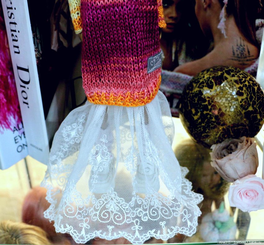 Пушисто-кружевное для взрослых девочек