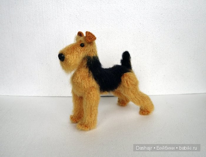 Эрдельтетьер, игрушка вязанная крючком (фото 7)