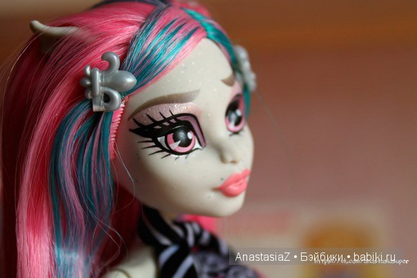 Знакомлю с Монстер Хай от Mattel