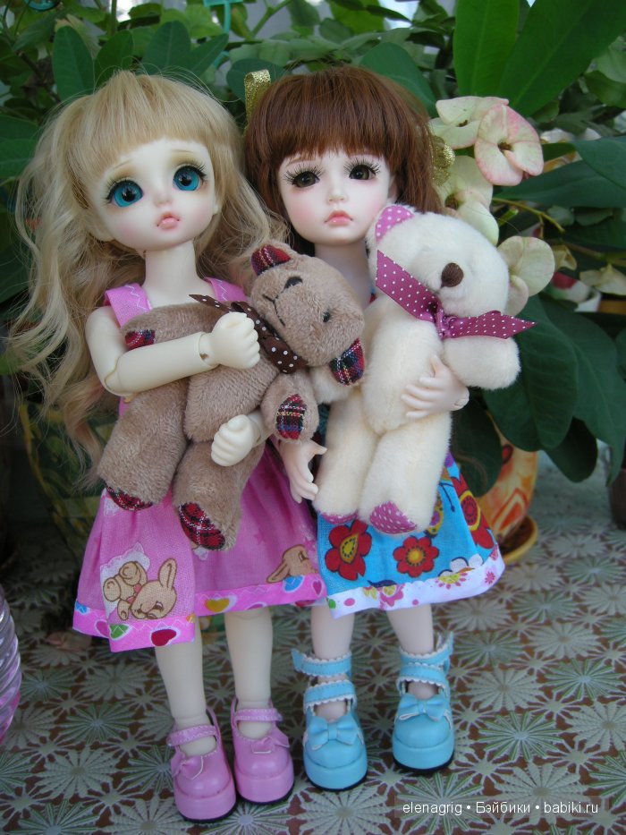 Хенси от Ангел Студио и Элин от Иплхаус