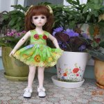 Шьём очень простой сарафанчик для куклы своими руками