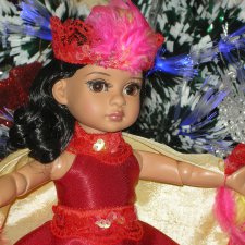 Новогодняя Жар-птица, Трикси Роберта Тоннера