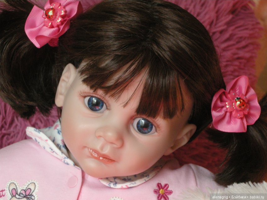 игровая кукла