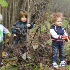 Мальчишки в лесу