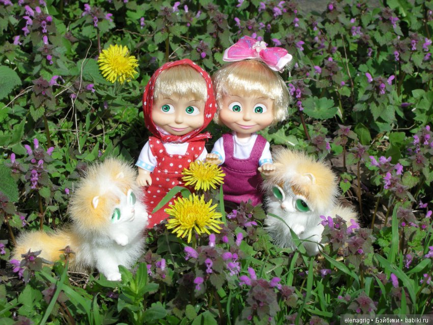 Маши и наша весна — Куклы Маша и Медведь (Simba): Маша в кармашке (фото 3)