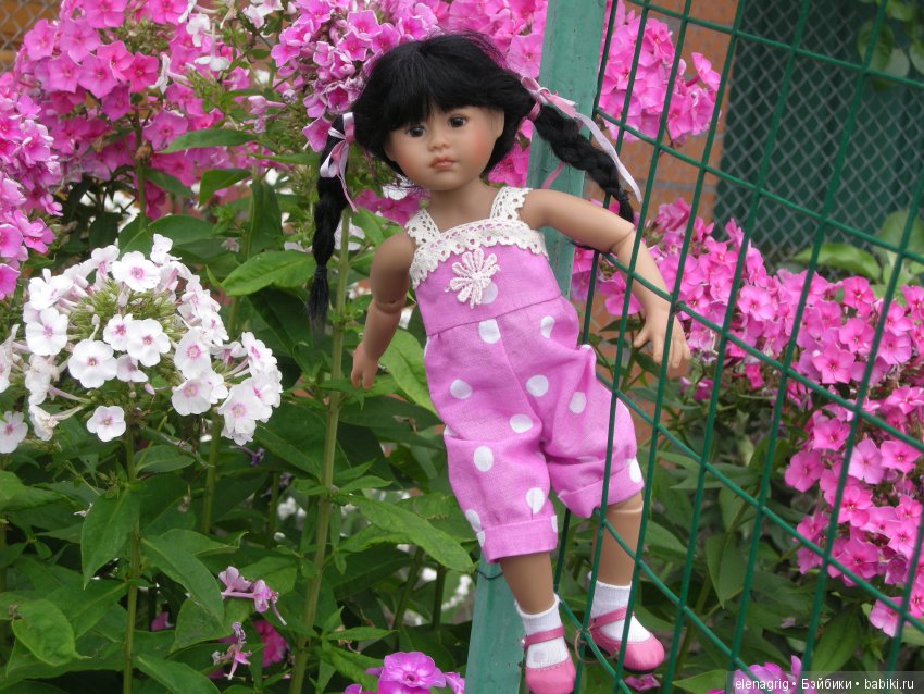 Куклы с цветами