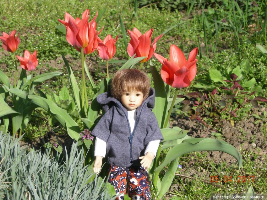 Куклы с цветами