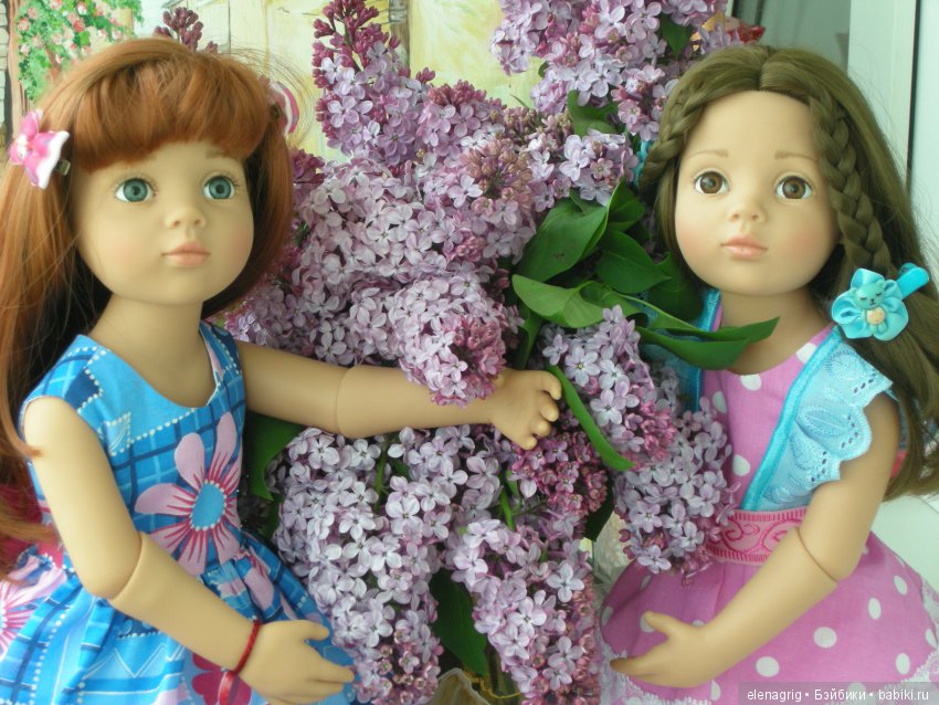 Куклы с цветами