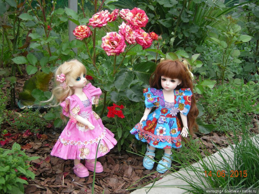 Куклы с цветами