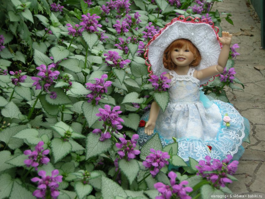 Куклы с цветами