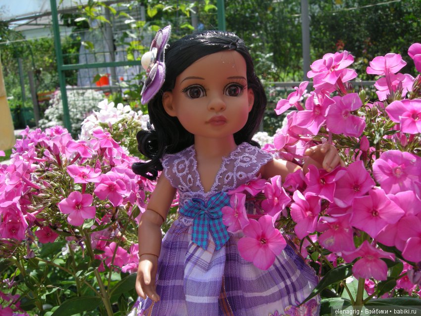 Куклы с цветами