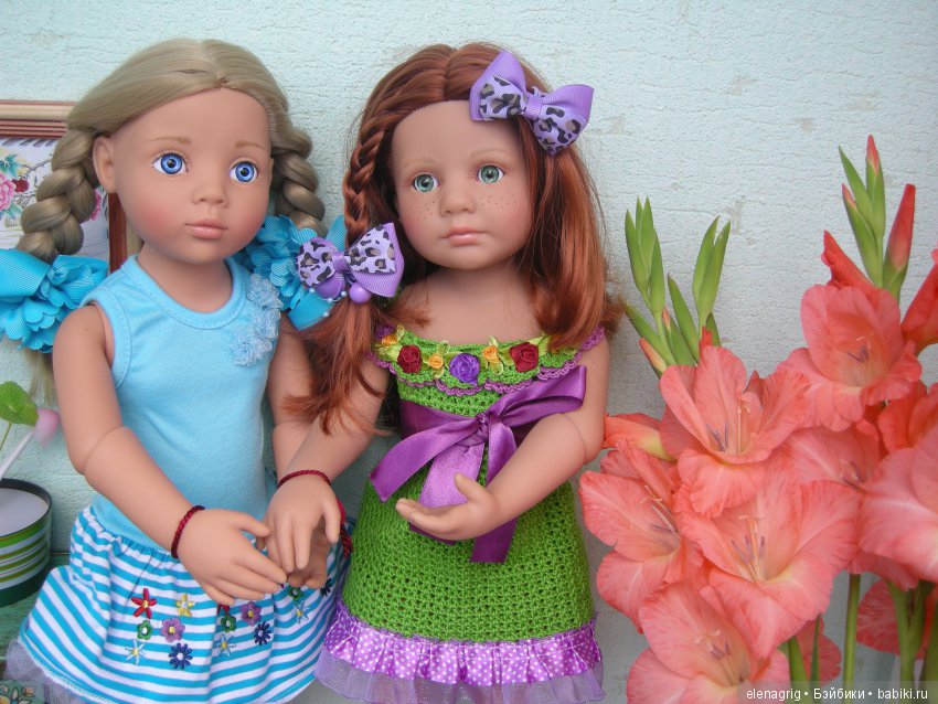 Куклы с цветами