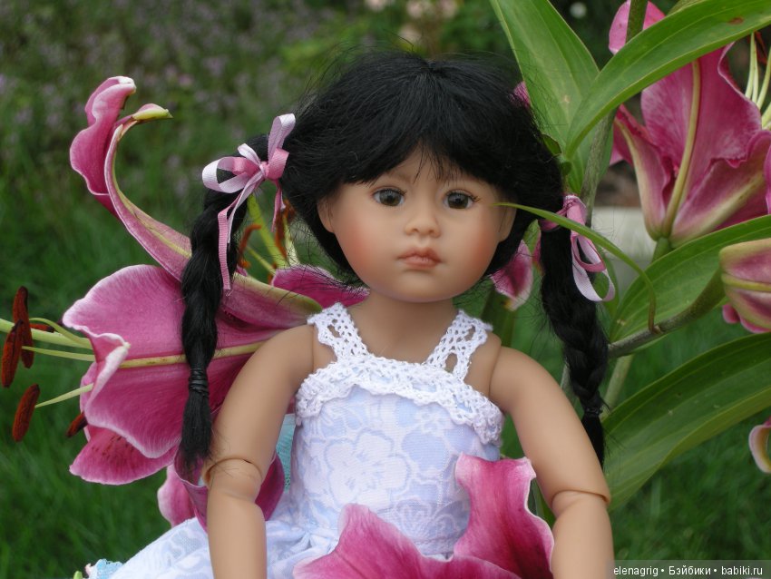 Куклы с цветами