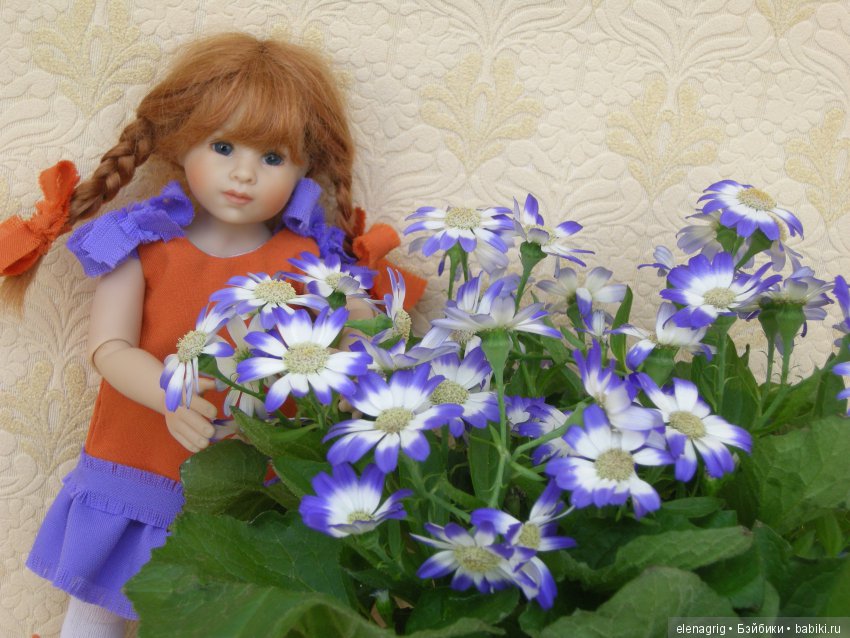 Куклы с цветами