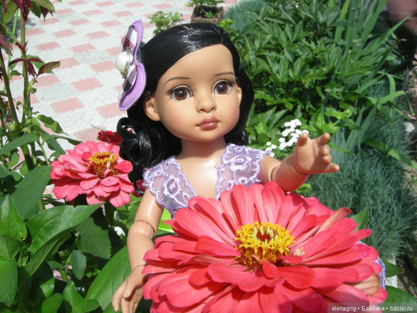 Куклы с цветами