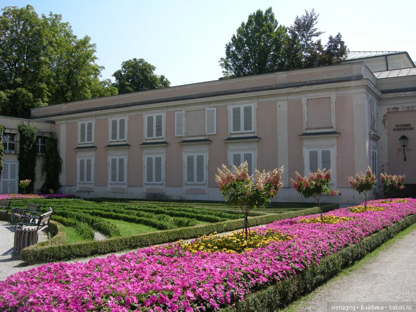 Луна Крузелинг путешествует по Австрии