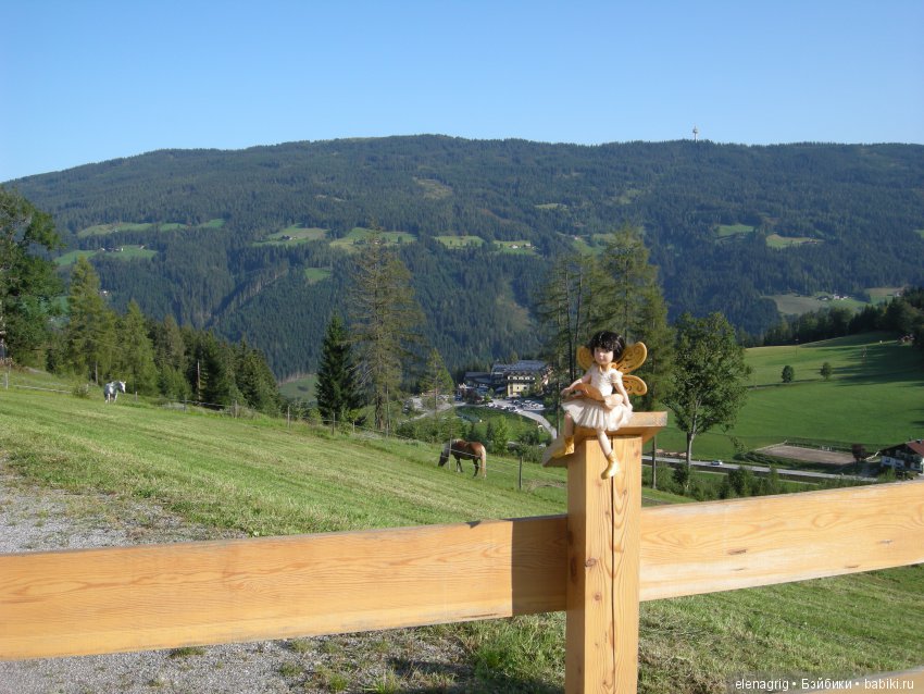 Луна Крузелинг путешествует по Австрии