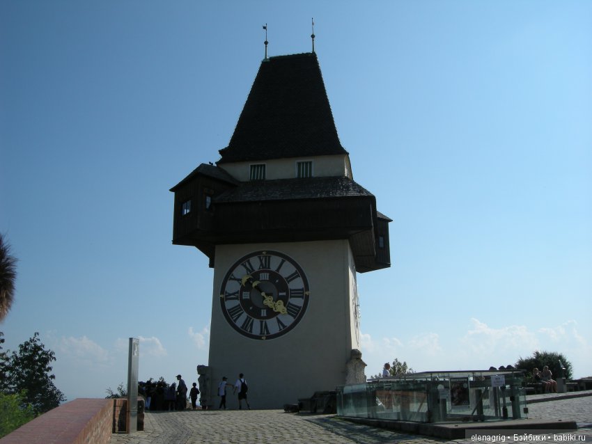 Луна Крузелинг путешествует по Австрии