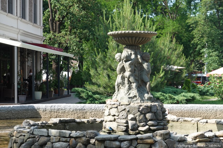 Старый парк — Куклы Kidz'n'Cats (Соня Хартман): шарнирные 46 см (фото 6)