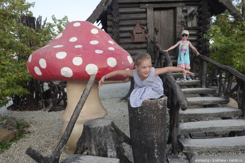 Сочи, Сочи, Сочи, ласковые ночи, золотые дни