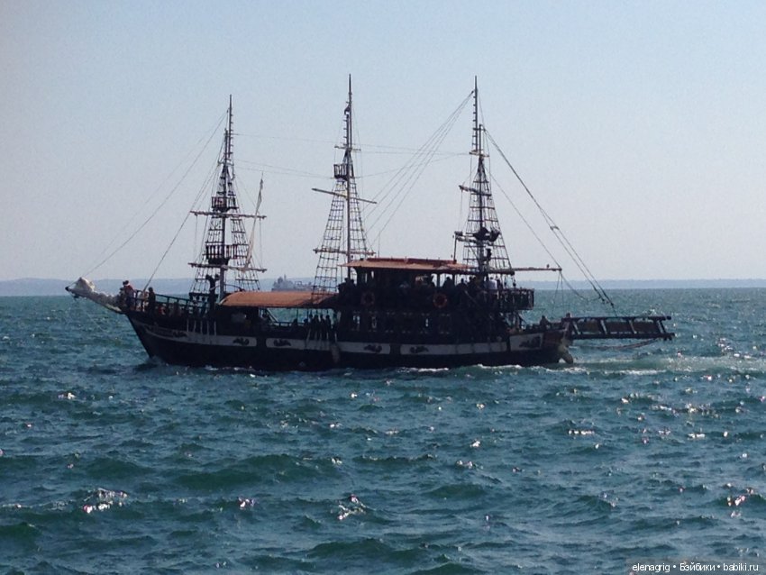 Море, море, мир бездонный