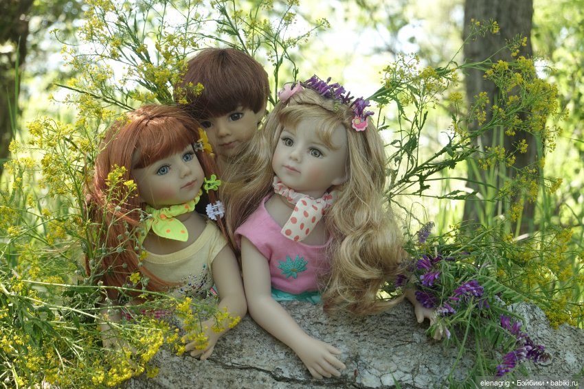 Maru and Friends
