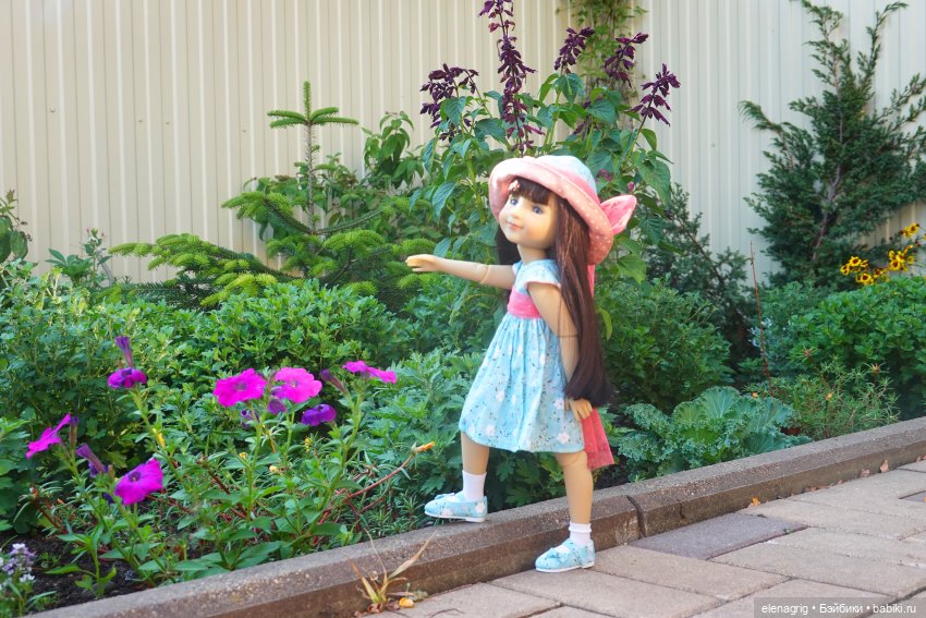 Куклы Ruby Red, Руби Ред