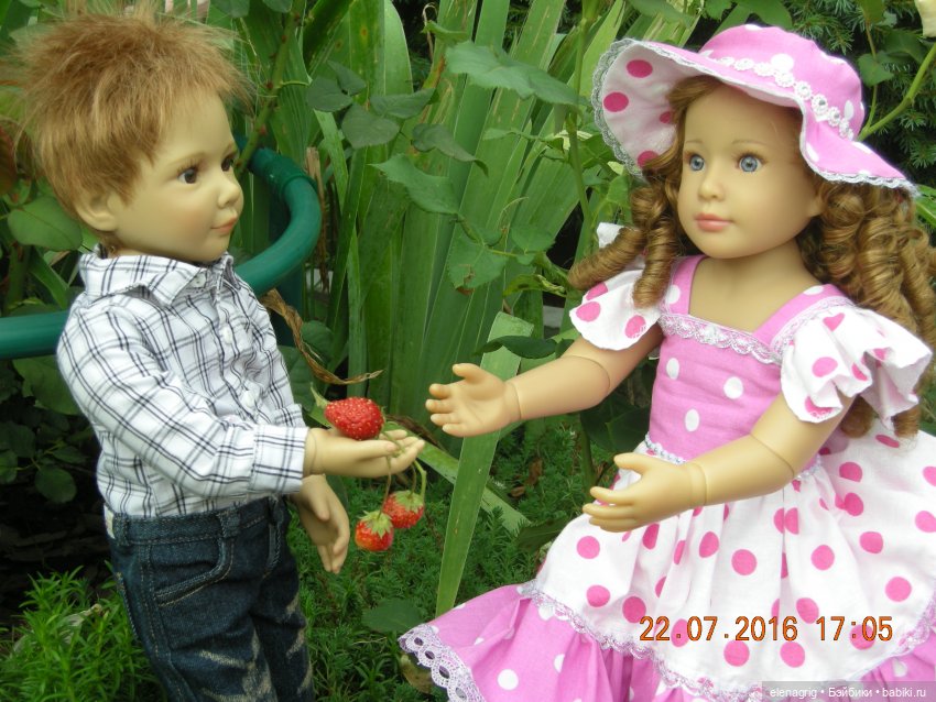 кукла в шляпке