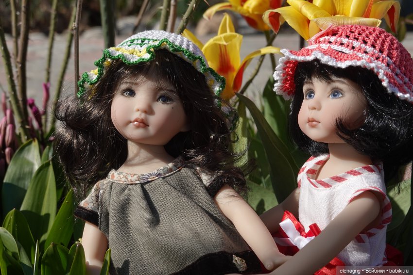 кукла в шляпке