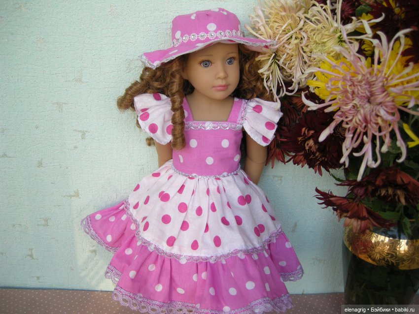 кукла в шляпке