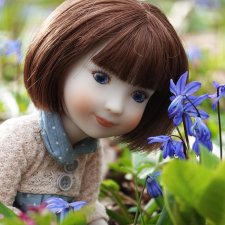 Опять весна на белом свете