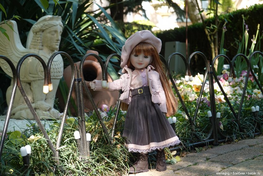 Старый парк в Кабардинке | Бэйбики Старый парк в Кабардинке — Куклы Ruby Red (Руби Ред) Fashion Friends: Siblies