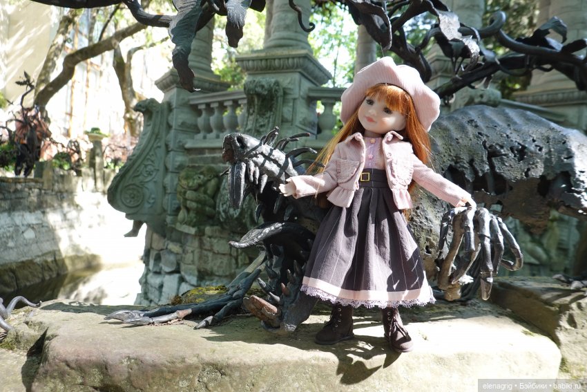 Старый парк в Кабардинке | Бэйбики Старый парк в Кабардинке — Куклы Ruby Red (Руби Ред) Fashion Friends: Siblies (фото 2)