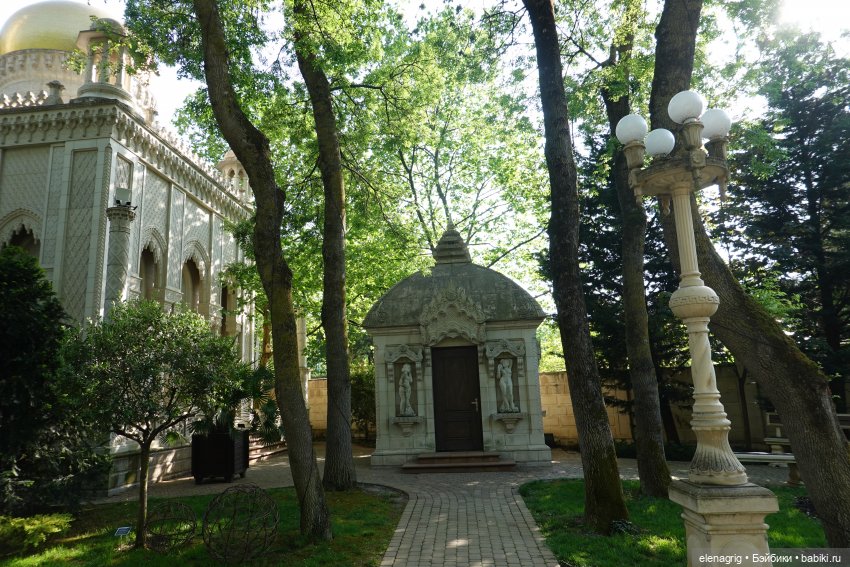 Старый парк в Кабардинке | Бэйбики Старый парк в Кабардинке — Куклы Ruby Red (Руби Ред) Fashion Friends: Siblies