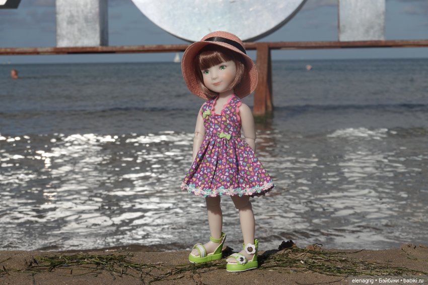 Анапа в октябре | Бэйбики Анапа в октябре — Куклы Ruby Red (Руби Ред) Fashion Friends: Siblies (фото 9)