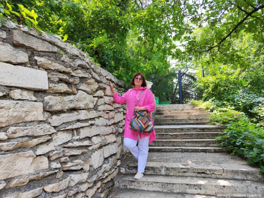 Гуляем по Пятигорску — Куклы Ruby Red (Руби Ред) Fashion Friends: Siblies