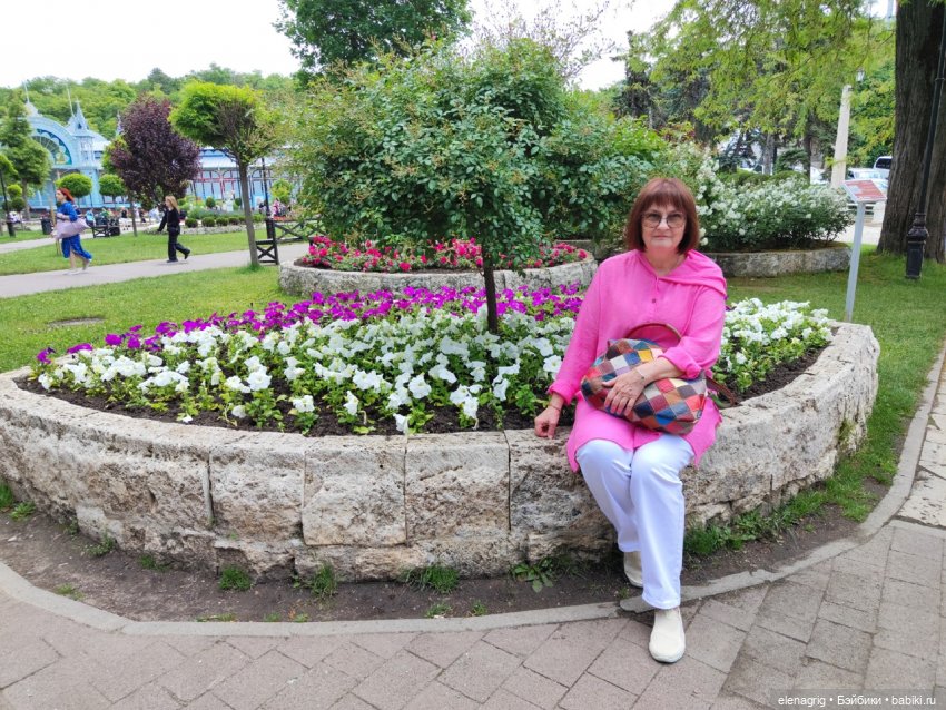 Гуляем по Пятигорску — Куклы Ruby Red (Руби Ред) Fashion Friends: Siblies