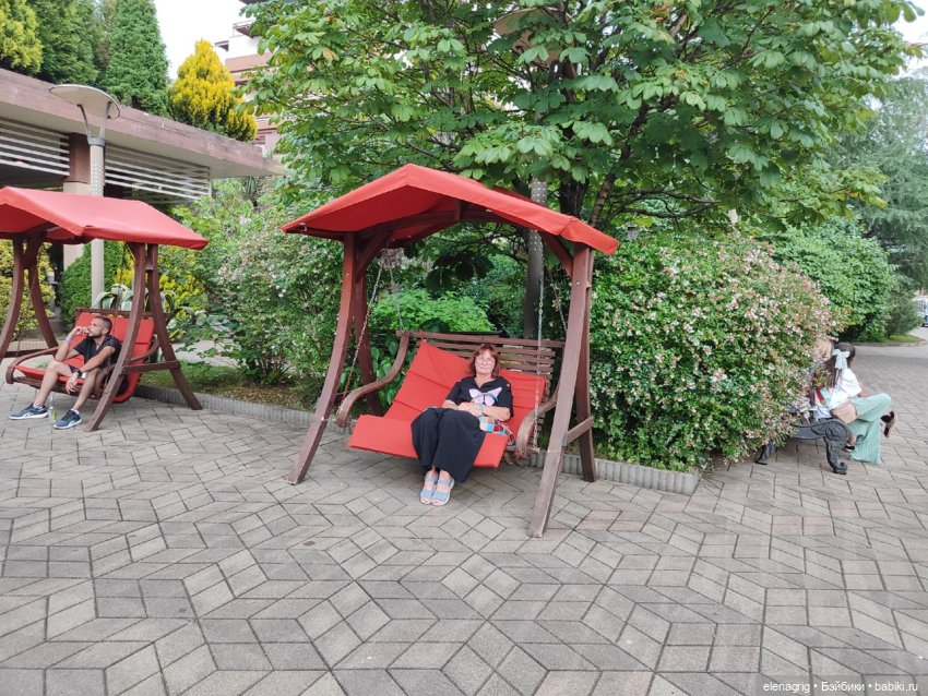 Розовый фламинго в лучах заката или воспоминания о лете