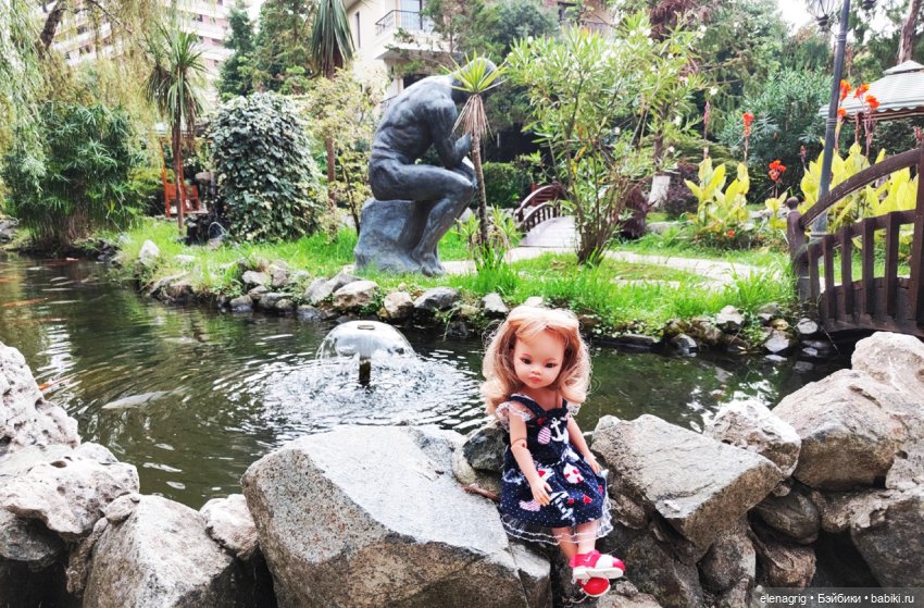 Розовый фламинго в лучах заката или воспоминания о лете