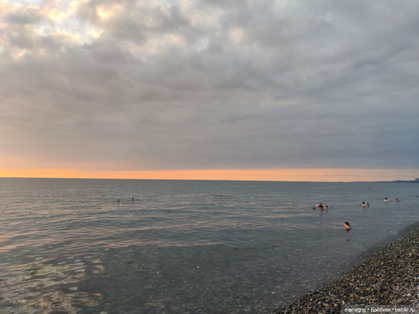 Розовый фламинго в лучах заката или воспоминания о лете