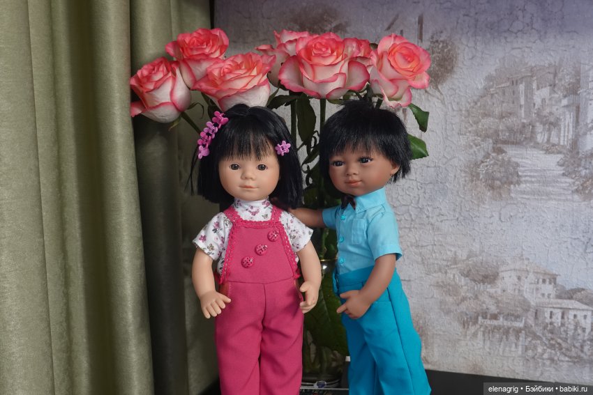 Куклы и розы — Коллекции игровых кукол (Playline): фото полок (фото 3)