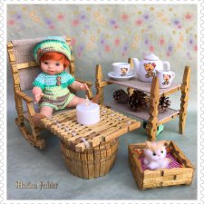 "Чьи в лесу шишки?" Мебельный гарнитур для пупсика Paola Reina