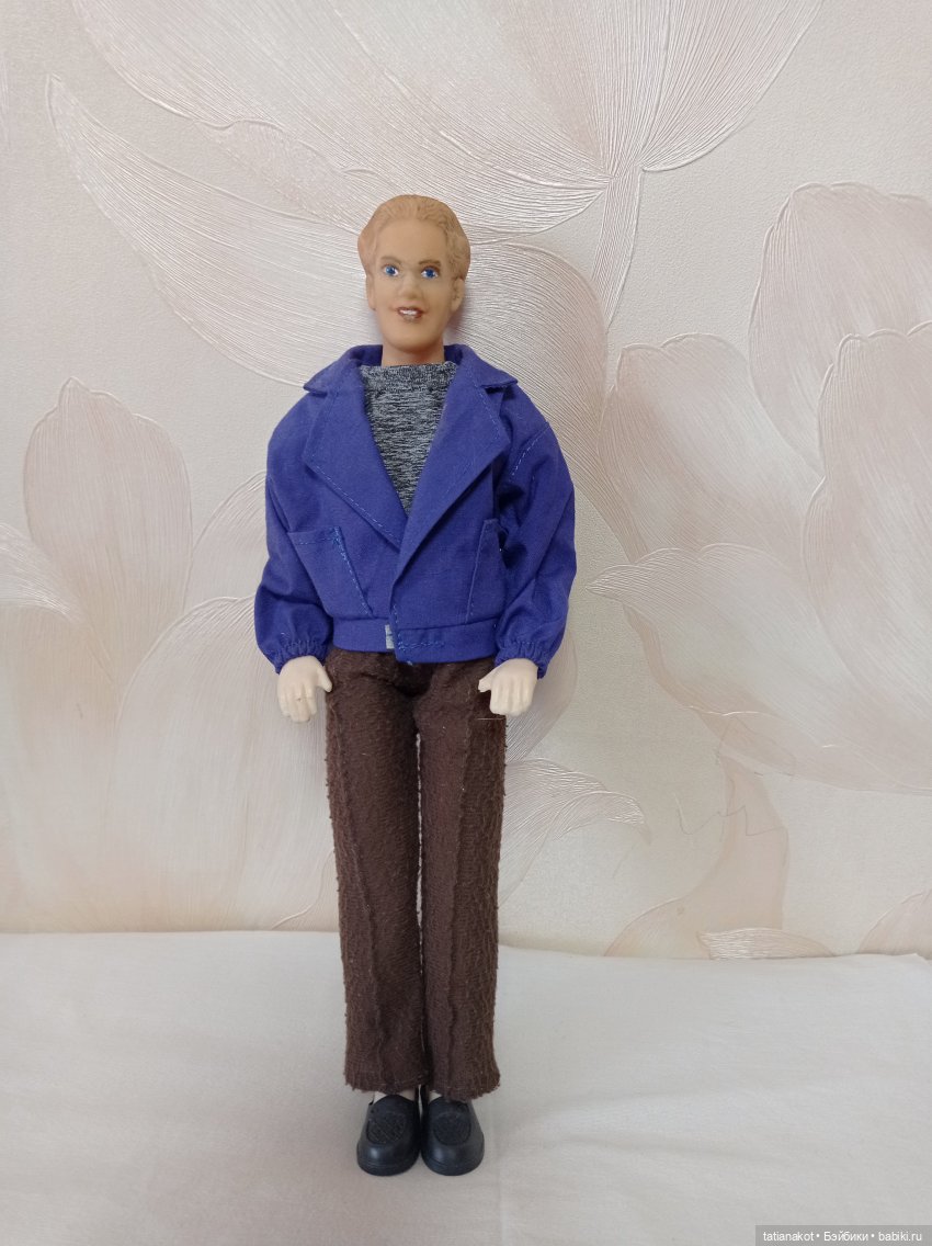 Новосибирская фабрика игрушек. Лебединая песня (фото 6)