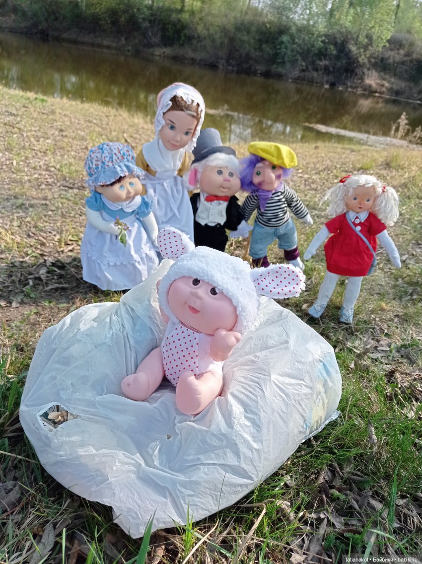 А на рыбалке солнце светит