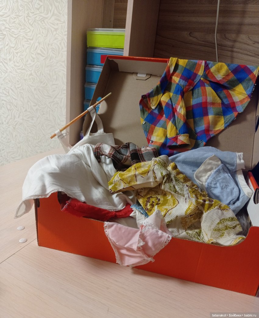 Портняжкам и белошвейкам прошлых дет посвящается