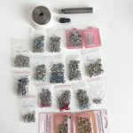 Установщик и кнопки для кукольной одежды