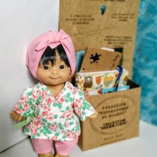 Маленькая азиатка из серии Gestitos