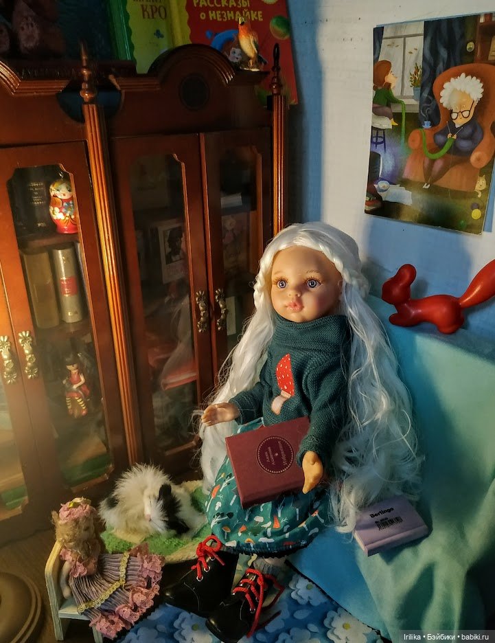 Читальный уголок.Куклы паолка, готц и пупс с бабушкой куклой (фото 4)