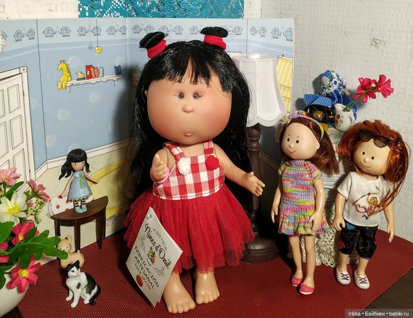 Mia азиатка — Куклы Nines d'Onil (Нинес): Миа (Mia) (фото 3)